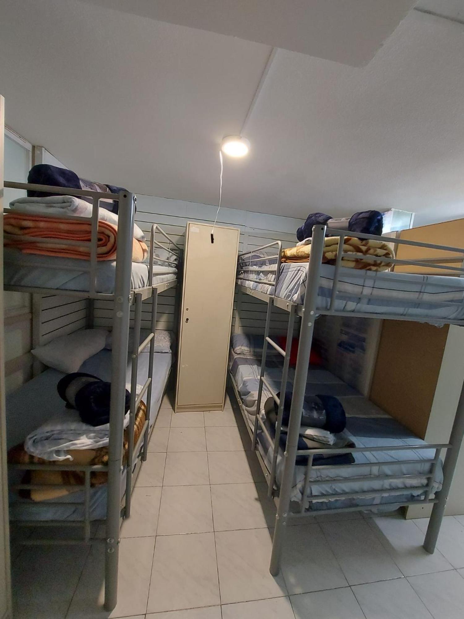 Bernabeu A 15 Minutos Albergue *