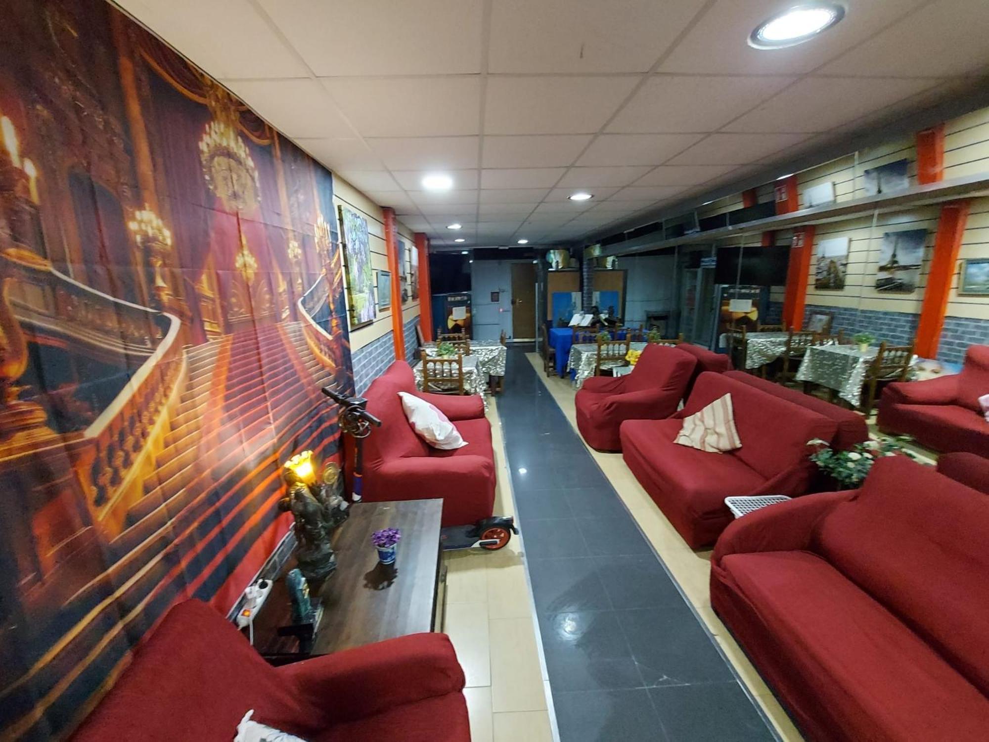 Albergue Bernabeu A 15 Minutos
